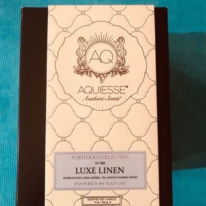 Aquiesse- luxe linen scented candle- new